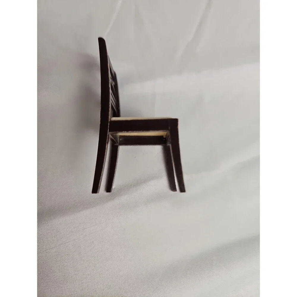 VTG Dollhouse Dining Chair Brown & White Plastic Miniature Chair 1:12 Scale